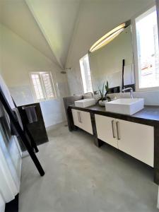 Fabulous Modern 3 br. Villa in Seminyak Large Pool