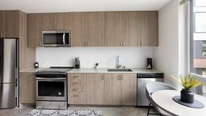 Landing Incredible Studio Game Room