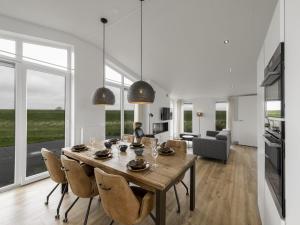 Modern Wemeldinge Holiday Home for 6