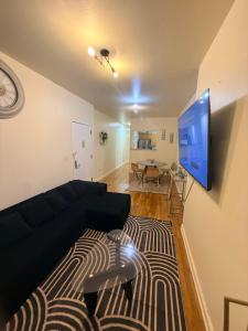 Throopstar Apartment