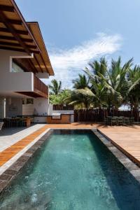 Punta Sal Luxury Beachfront Villa Palo Santo House