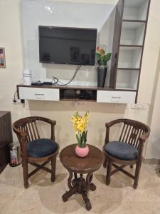 Royal Bliss 2 self check in independent apartment