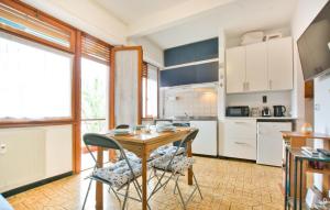 Awesome Apartment In Zoagli With Wifi