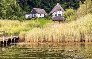 Gorgeous Home In Skårup Fyn With House Sea View