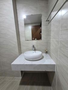Asahi Luxstay - Benhill Apartment Binh Duong