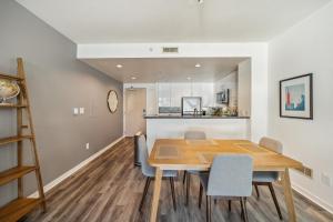 Rincon Hill 1 BR w Work Setup by Anyplace - 11447