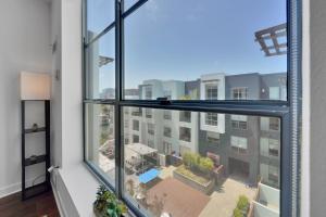 Mission Bay Studio w Work Setup by Anyplace - 11693