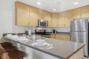 Mission Bay 1 BR w Work Setup by Anyplace - 11748