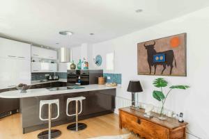 Apartment In Former Olive Mill, 1H From Marbella