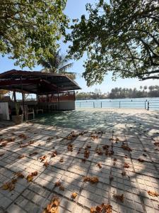 Santha House River View Stay