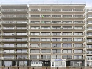 Apartment in Blankenberge near the Pier