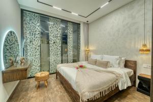 Snow White Villas 3BR Haven Near Pandawa Beach