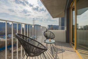 Elegant Apartment with Parking & Balcony in the City Centre by Renters Prestige