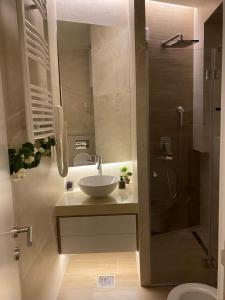 Deluxe Apartments CBA