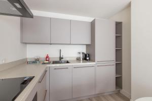 Modern 2BR Apartment in Rotterdam Centre