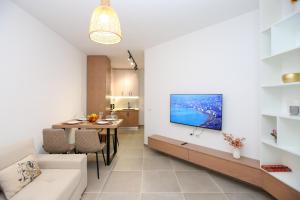 Halina - Happy Rentals