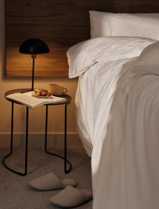 Bob W London Kensington