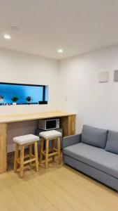 POLA INN Tusruhashi 1号館