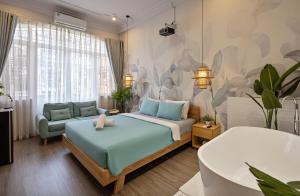 V Living - Hidden Gem in District 1 & Free Laundry
