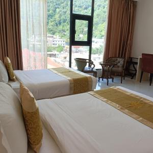 One El Nido Suite