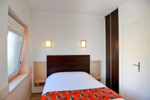 Hotels Logis Hostellerie du Neez : photos des chambres