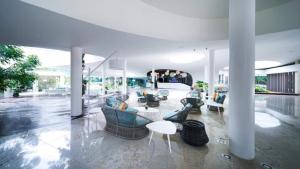 Luxury Studio with Wi-Fi & Ocean Views at Tambuli