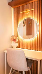 Seabreeze Studio with Balcony & Wi-Fi at Tambuli