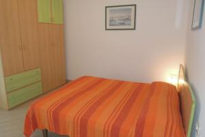 Bright flat near the beach-Beahost
