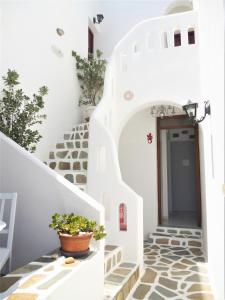 Olympian-Apartments Paros Greece
