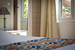 Hotels Logis Hostellerie du Neez : photos des chambres