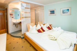 Superior Double Room room in Hotel Alpina nature-wellness