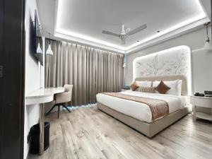 Emerald Luxe A Boutique Hotel Chandigarh Mohali
