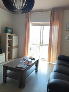Max Crib Sea front Apart with AC and garage