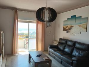 Max Crib Sea front Apart with AC and garage