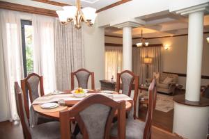 Mt Kenya View Villa 5BR Ensuite with Guest Wing