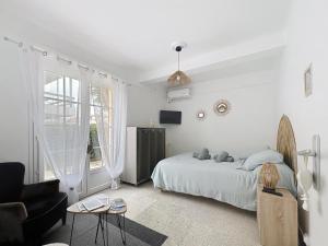 Charmant cocon lumineux avec extérieur à 150m de la plage