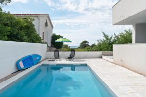 Premium Apartment Obatnice with Pool