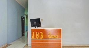 Hotel O J&b Rooms Tomang