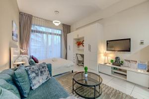 HAVN - Studio in JVC, infront of Circle Mall