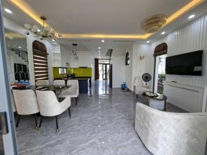 V3M08 Sonasea Vân Đồn
