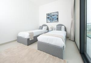 Stunning 2BR Sea View in Blue Bay Walk