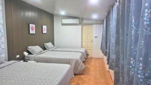 Nur Nur Residence and villa