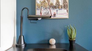 Landing Chic 1BD Pool Gym