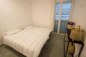 Céntrico y moderno apartamento con aparcamiento