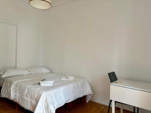 Dreaming of Greece G1