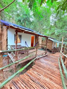 Kohrong Sea Views Bungalows