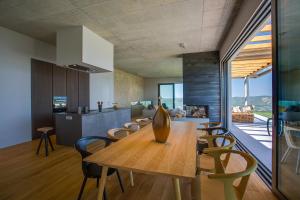 Villa Vista Zamask