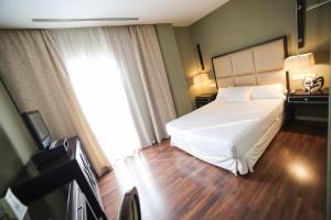 Double Room Single Use room in Hotel 525