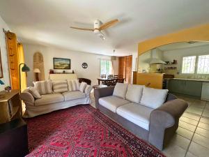 Villa SYLVA pour 8 personnes avec piscine privée, au cœur du Domaine de Valcros La Londe-les-Maures