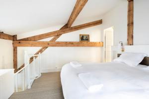 Ganneron - CI - Welcoming studio for 2p - Paris 18